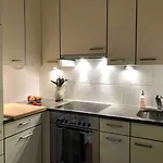 Lejlighed Sunny Old Town Flat-Walk Everywhere-Sleeps 4 *