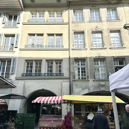 Unesco Queen Bed & Fast Wifi 公寓