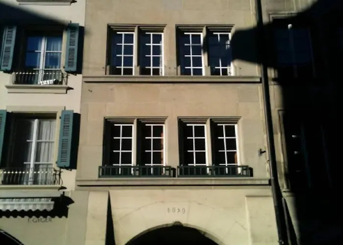 דירה Sunny Old Town Flat-Walk Everywhere-Sleeps 4 *