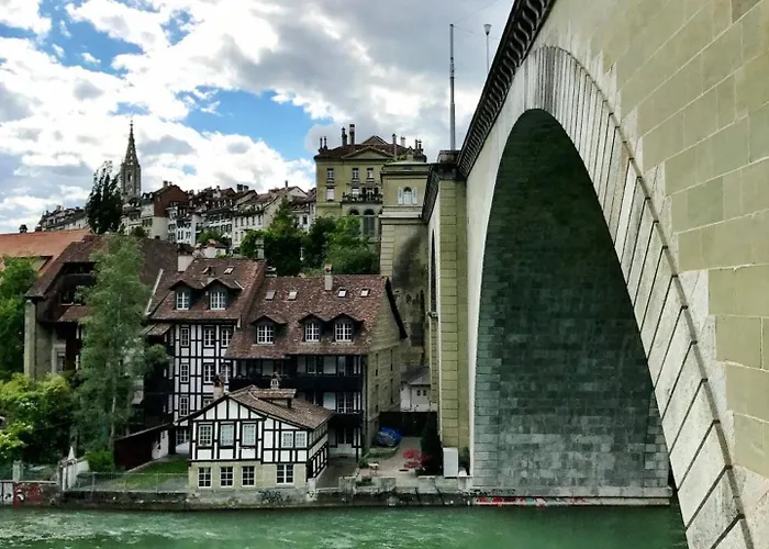 Unesco Queen Bed & Fast Wifi Daire