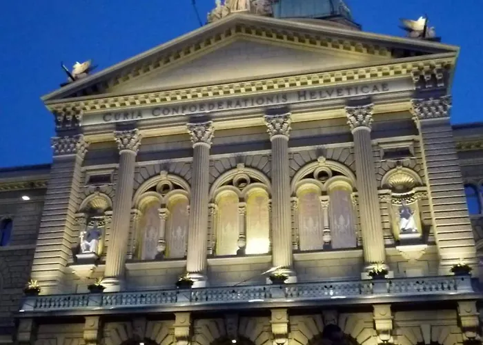 Unesco Queen Bed & Fast Wifi Bern